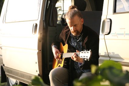 20251121 Joe Bennick2 web