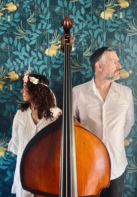 20260307 Pol Jon Bass